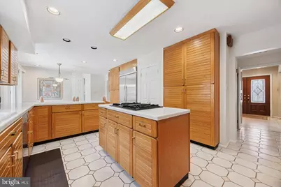 409 Minden Way, Wynnewood, PA 19096 - Photo 9