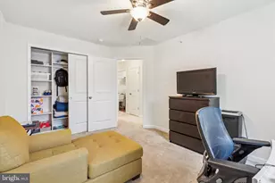 425 Cherry Blossom Ln, Norristown, PA 19403 - Photo 19