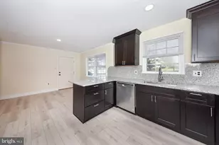 2104-2 Whitpain Hills, Blue Bell, PA 19422 - Photo 5