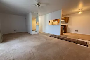 405 Hickory Ct, Lansdale, PA 19446 - Photo 3