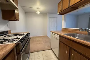 405 Hickory Ct, Lansdale, PA 19446 - Photo 7