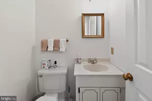 2119 County Line Rd, Villanova, PA 19085 - Photo 21