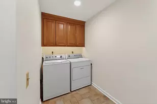 2119 County Line Rd, Villanova, PA 19085 - Photo 15