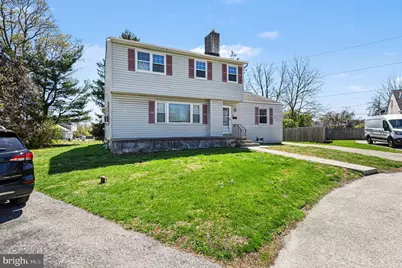 1701 Harmon Road, Conshohocken, PA 19428 - Photo 3
