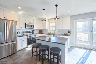 224 Washington Ct, Trappe, PA 19426 - Photo 5