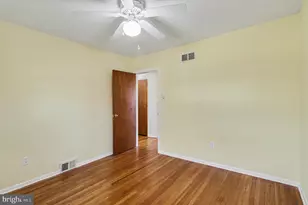 3219 E Hayes Rd, Norristown, PA 19403 - Photo 29