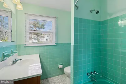 3219 E Hayes Road, Norristown, PA 19403 - Photo 27