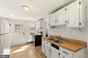 22/20 Limerick, Limerick, PA 19468 - Photo 25