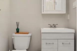 738 Harry St, Conshohocken, PA 19428 - Photo 9