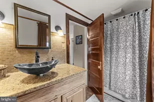 859 Walnut St, Royersford, PA 19468 - Photo 23