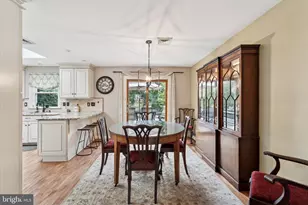 436 Edgewood Dr, Ambler, PA 19002 - Photo 3