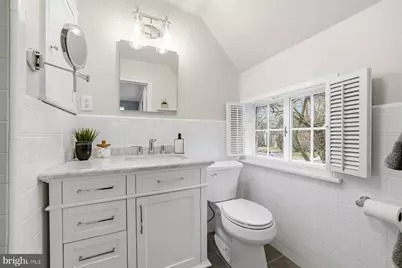 111 E Dartmouth Road, Bala Cynwyd, PA 19004 - Photo 35