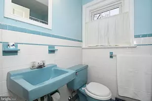 23 Carriage Ln, Norristown, PA 19401 - Photo 41