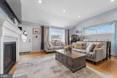 267 Perry Street, Elkins Park, PA 19027 - Photo 3