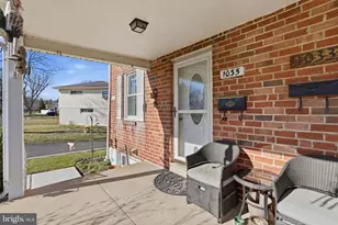 1035 Poplar St, Lansdale, PA 19446 - Photo 3