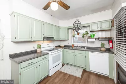 654 Mervine Street, Pottstown, PA 19464 - Photo 3