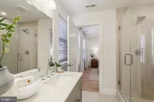 948 Riverplace Dr, Conshohocken, PA 19428 - Photo 33