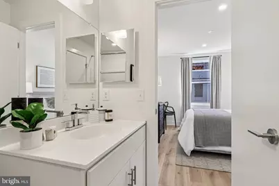 948 Riverplace Drive #48, Conshohocken, PA 19428 - Photo 23