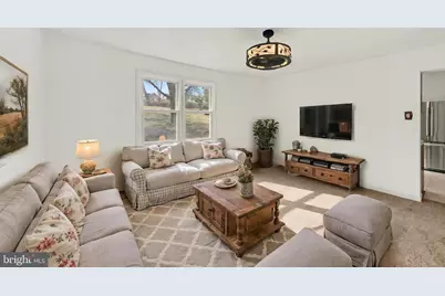 939 Gravel Pike, Schwenksville, PA 19473 - Photo 3