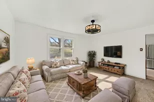 939 Gravel Pike, Schwenksville, PA 19473 - Photo 3