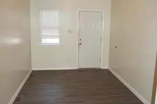 221 E Wood St, Norristown, PA 19401 - Photo 15