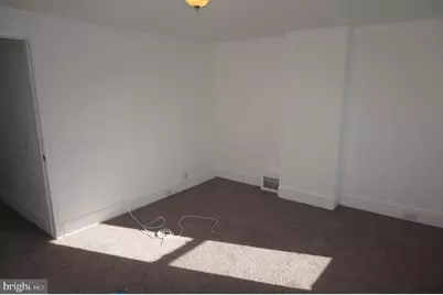 221 E Wood Street, Norristown, PA 19401 - Photo 3