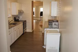 221 E Wood St, Norristown, PA 19401 - Photo 13