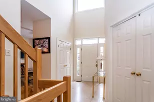 336 Overlook Ln, Conshohocken, PA 19428 - Photo 3