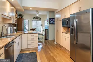 336 Overlook Ln, Conshohocken, PA 19428 - Photo 9