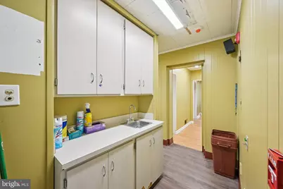 306 E 4th Street, Bridgeport, PA 19405 - Photo 19