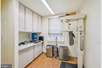 306 E 4th Street, Bridgeport, PA 19405 - Photo 15