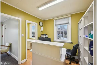 306 E 4th Street, Bridgeport, PA 19405 - Photo 5