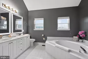 55 Jamie Cir, Gilbertsville, PA 19525 - Photo 5