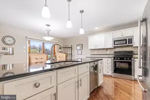 191 Canterbury Ln, Blue Bell, PA 19422 - Photo 11