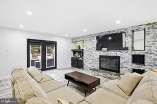 683 Sunnyside Ave, Audubon, PA 19403 - Photo 17