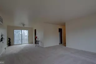 1234 Woodmere Dr, Pottstown, PA 19464 - Photo 3