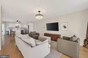 207 Cherrywood Ct, Pottstown, PA 19464 - Photo 5