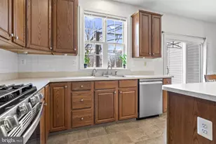 620 Birchleaf Dr, Collegeville, PA 19426 - Photo 25