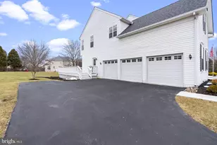 620 Birchleaf Dr, Collegeville, PA 19426 - Photo 61