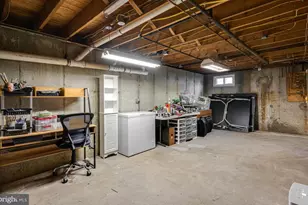 735 Champlain Dr, King of Prussia, PA 19406 - Photo 29