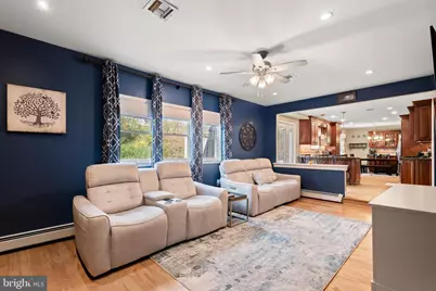 735 Champlain Drive, King of Prussia, PA 19406 - Photo 9