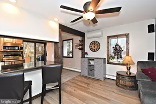 2620 Hillcrest Ave, Norristown, PA 19401 - Photo 15