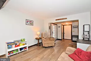 2620 Hillcrest Ave, Norristown, PA 19401 - Photo 7