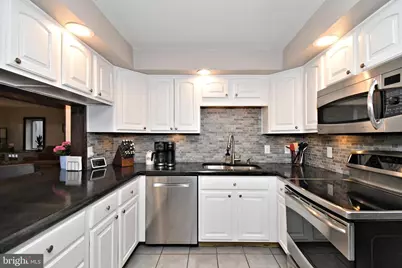 2620 Hillcrest Avenue, Norristown, PA 19401 - Photo 17