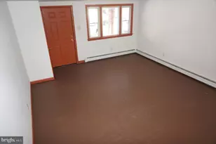 250 E Chestnut St, Norristown, PA 19401 - Photo 3