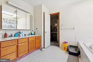 111 Clayton Ct, North Wales, PA 19454 - Photo 35