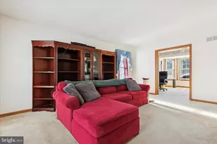 111 Clayton Ct, North Wales, PA 19454 - Photo 3