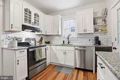 418 E 10th Avenue, Conshohocken, PA 19428 - Photo 7