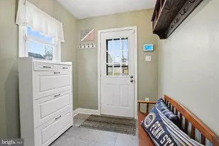 418 E 10th Ave, Conshohocken, PA 19428 - Photo 11