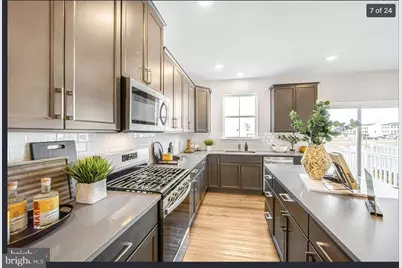 32 Anderson Drive, Bridgeport, PA 19405 - Photo 7